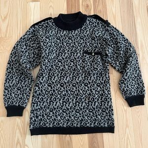 Vintage Black and Grey Leopard Print Sweater